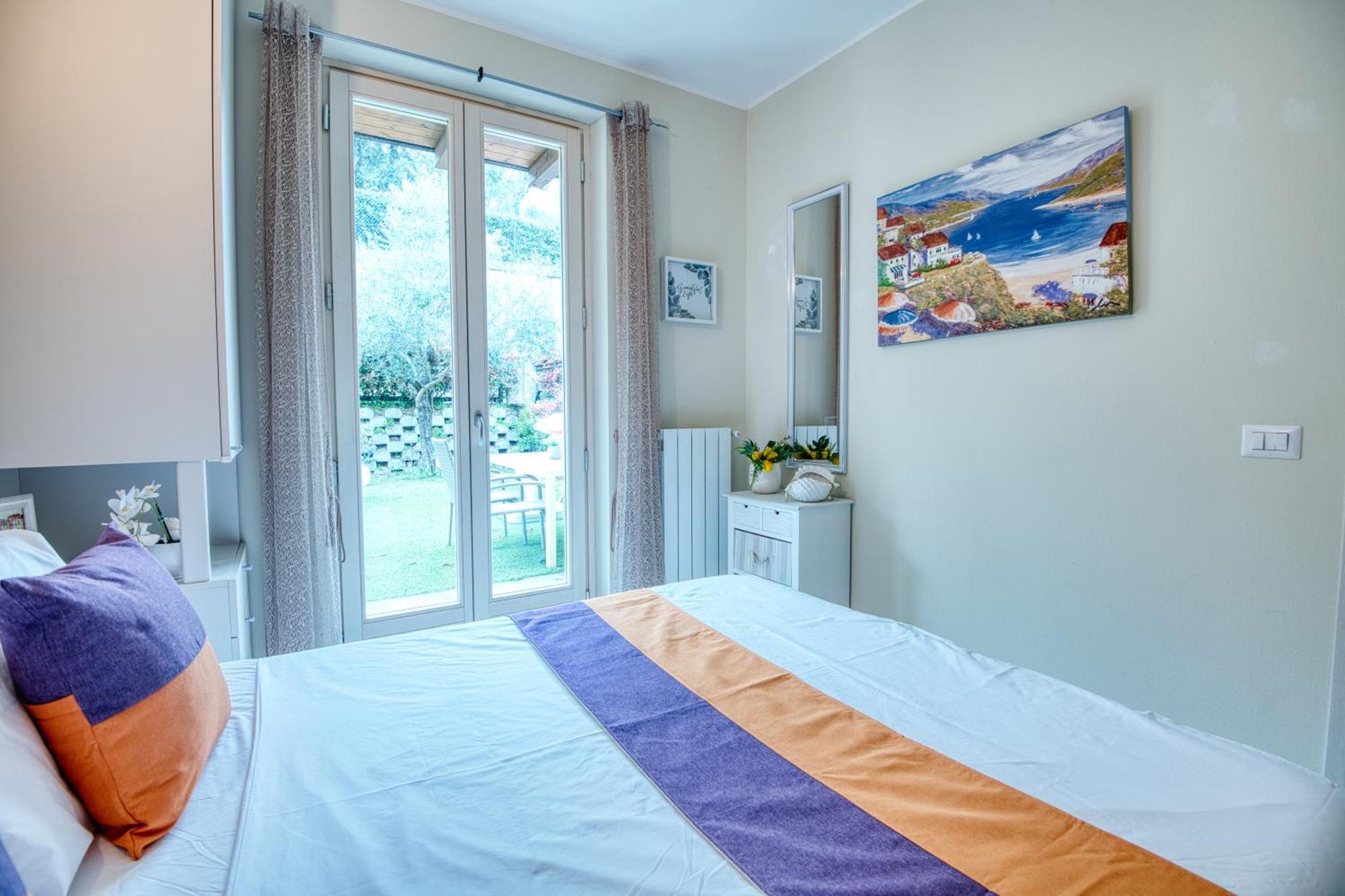 Panorama Lake View, Pool & Garden, 2 Bathrooms, Kingsize & Single-Beds, Fast Internet Toscolano Maderno Exteriör bild